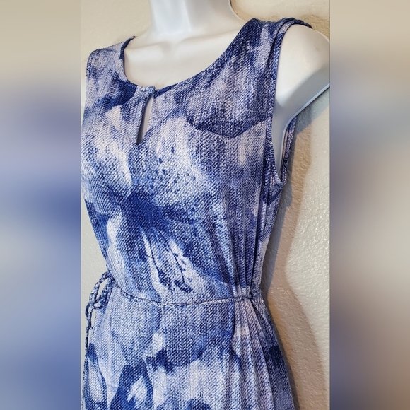 Chico's Blue & White Floral Sleeveless Maxi Sundress Size Small Side Leg Slits - Picture 4 of 12